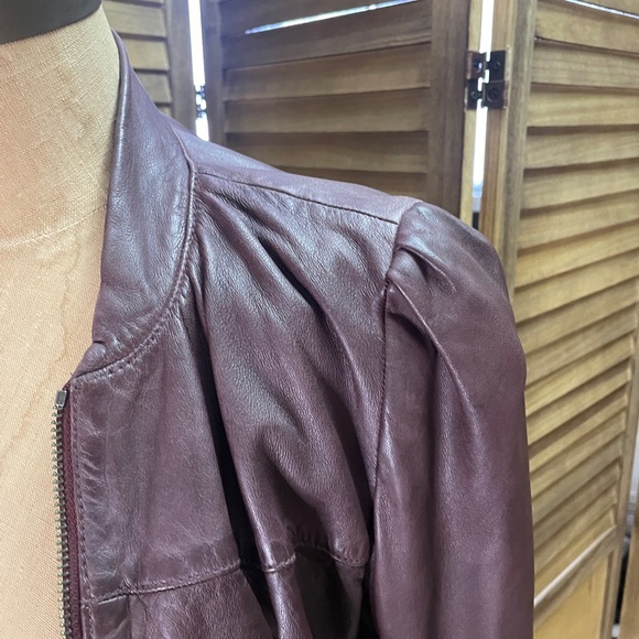 Hinge Leather Bomber Jacket in Bordeaux. - Picture 3 of 9